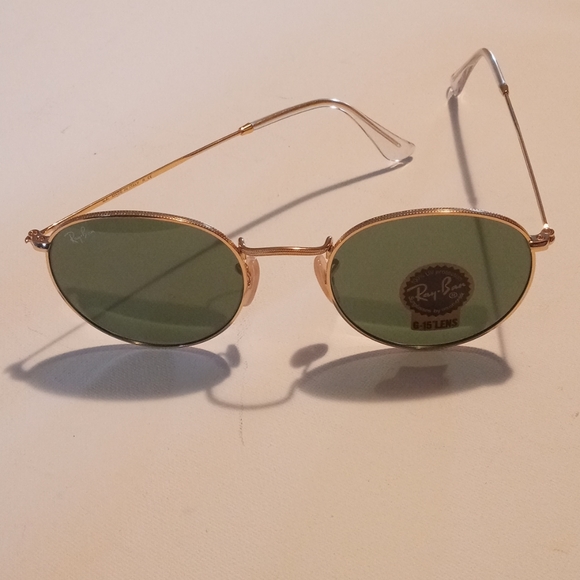 Authentics Ray-Ban 3447 Round Sunglasses. - Picture 3 of 8